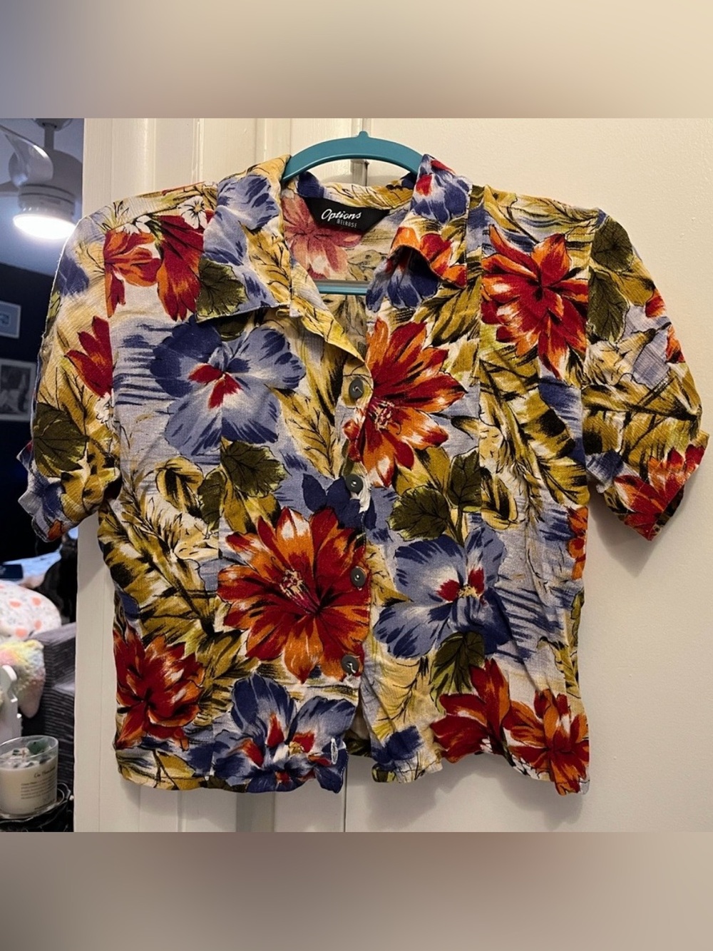 FLORAL HAWAIIAN BUTTON DOWN SHIRT